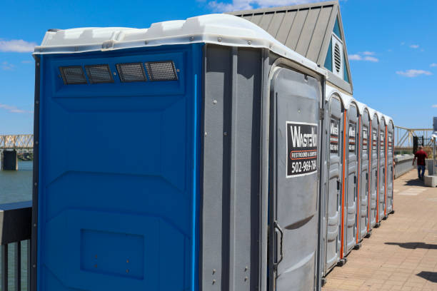 Types of Portable Toilets We Offer in Fairlawn, OH